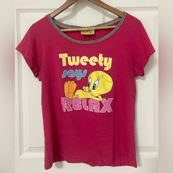 TWEETY BIRD PINK T-SHIRT - Size Medium - Picture 5 of 5